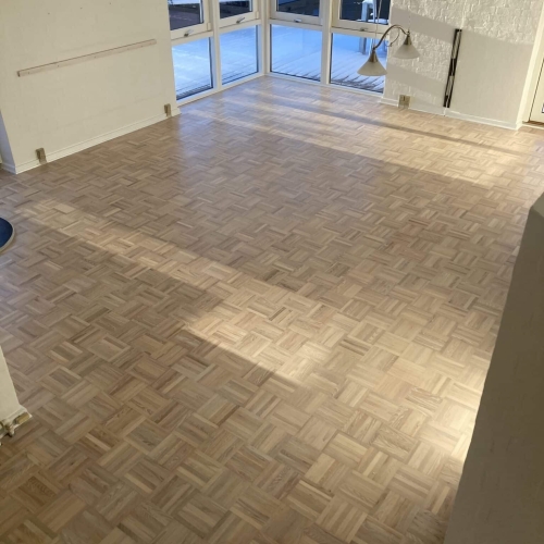 Gulvafslibning af mønstret gulv